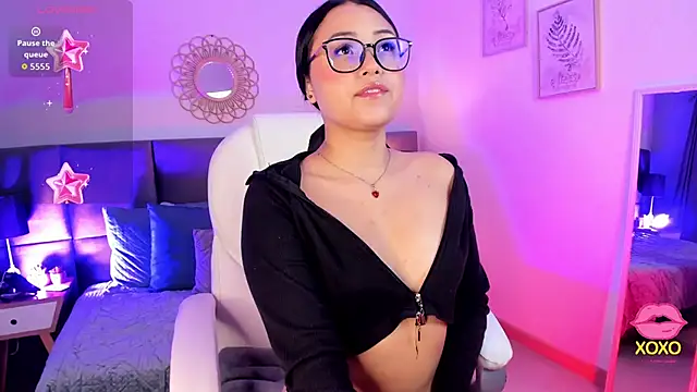 Tammy Carterr  online show from October 17, 2025, 12:40 pm