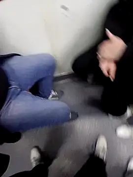 titty88 online show from October 15, 2025, 5:06 am