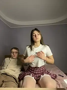 Snapshot of Dabi_002 chatting on February 9, 2026, 5:55 pm Dabi 002 online show from February 9, 2026, 5:55 pm