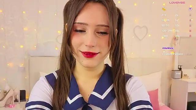 MoonliteDiva online show from January 11, 2026, 6:42 am