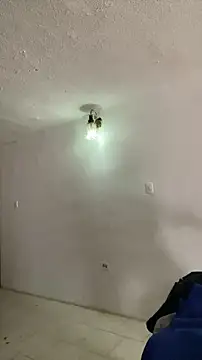 thepicis online show from April 25, 2026, 7:44 pm