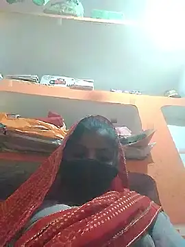 Snapshot of nainshilodhi28 chatting on October 21, 2025, 7:52 am nainshilodhi28 online show from October 21, 2025, 7:52 am