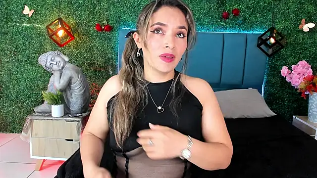 Kiaraa88 online show from July 3, 2026, 8:37 pm