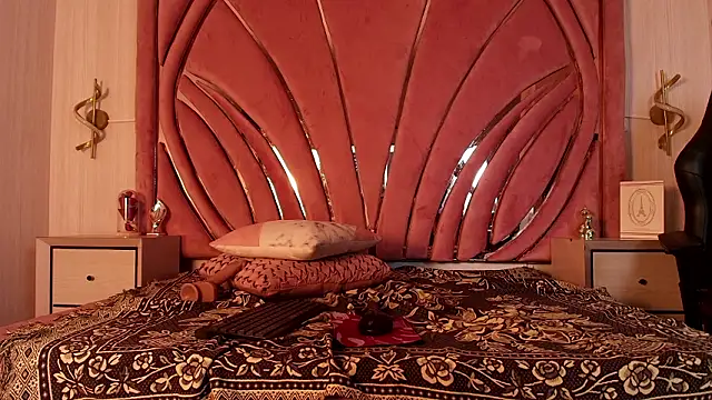 Barbbara sweett online show from March 27, 2026, 12:52 am