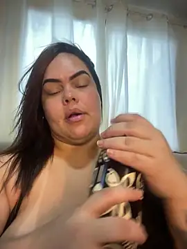 Fernandinhacarioca021rj online show from February 27, 2026, 8:30 pm