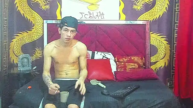 Pride couple online show from February 3, 2026, 11:21 pm