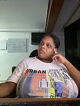 gabrielabrunette69 online show from January 15, 2026, 12:03 am