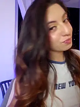 Meganthomson online show from May 15, 2026, 12:19 am
