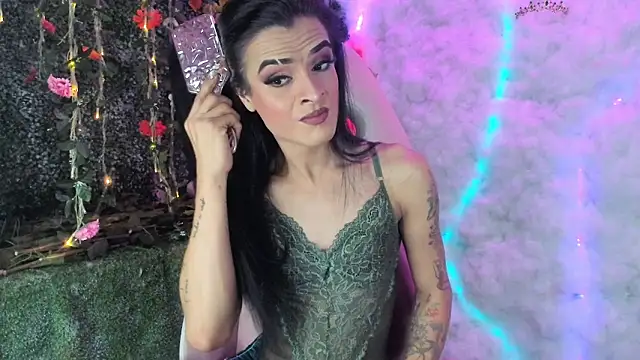 ZAMMIRA online show from December 19, 2025, 7:00 am