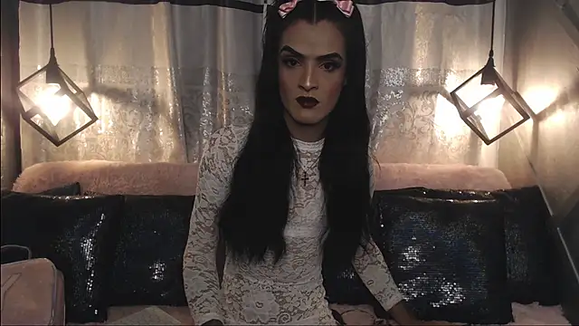 ZAMMIRA online show from October 21, 2025, 5:29 am