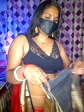 Snapshot of Sweet-Maddlina chatting on March 2, 2026, 12:56 pm Sweet-Maddlina online show from March 2, 2026, 12:56 pm