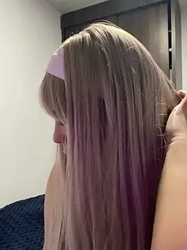 Sienna LaCroixx online show from November 13, 2025, 3:21 am