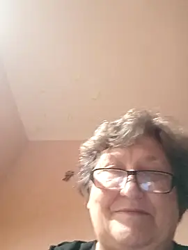 Katherine735 online show from November 14, 2025, 6:11 pm