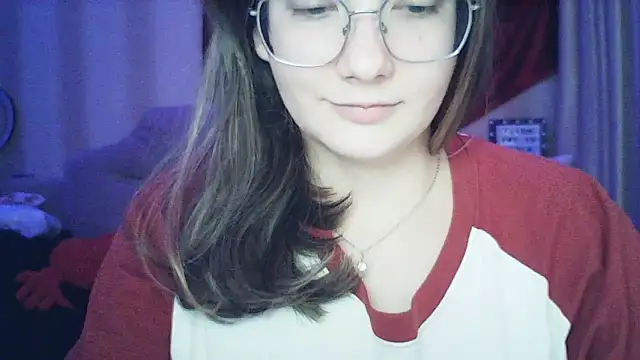 Snapshot of MoodieMira chatting on November 25, 2025, 9:26 pm MoodieMira online show from November 25, 2025, 9:26 pm