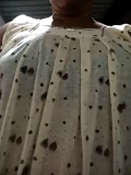 Snapshot of HarshiStar7 chatting on February 17, 2026, 9:56 pm HarshiStar7 online show from February 17, 2026, 9:56 pm