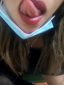 FATIFATIMOROC online show from March 26, 2026, 11:35 pm