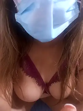 FATIFATIMOROC online show from January 6, 2026, 8:35 pm