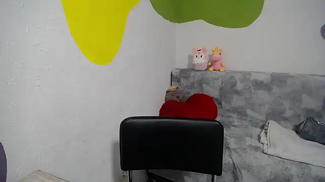 Snapshot of Flower_mary chatting on November 19, 2025, 8:03 am Flower mary online show from November 19, 2025, 8:03 am