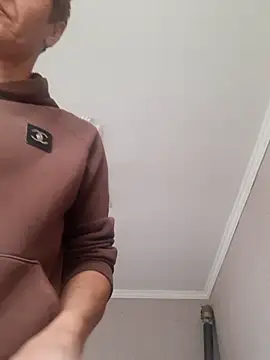 MiaSunni2334 online show from October 18, 2025, 9:55 am