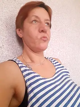 MiaSunni2334 online show from October 19, 2025, 10:40 am