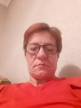 MiaSunni2334 online show from October 14, 2025, 5:24 pm