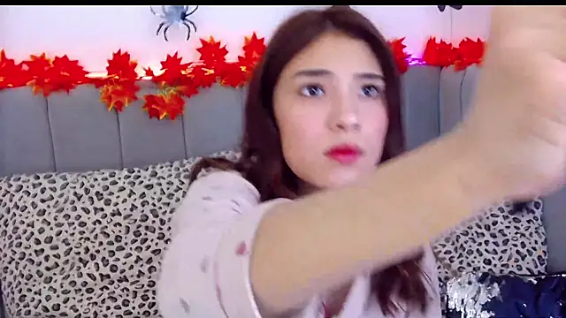 Snapshot of ArielLoove chatting on October 11, 2025, 7:53 am ArielLoove online show from October 11, 2025, 7:53 am