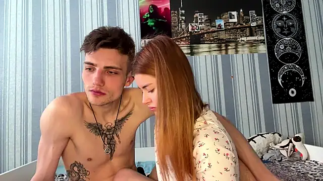 EmiliaCouple online show from March 2, 2026, 6:25 am