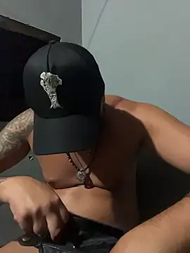 Sedutor69- online show from February 16, 2026, 6:34 am