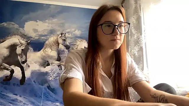OrethaPetro online show from October 10, 2025, 8:48 am