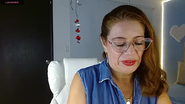 Snapshot of channelsmith_55 chatting on February 17, 2026, 1:30 pm channelsmith 55 online show from February 17, 2026, 1:30 pm