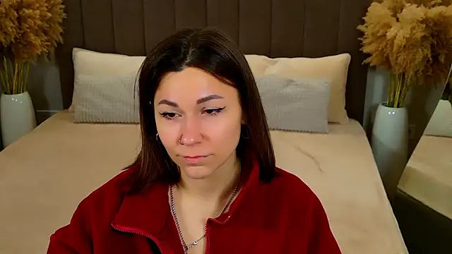 EdenSolis online show from March 6, 2026, 9:26 am