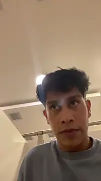 Jacovo2002 online show from April 9, 2026, 9:32 pm