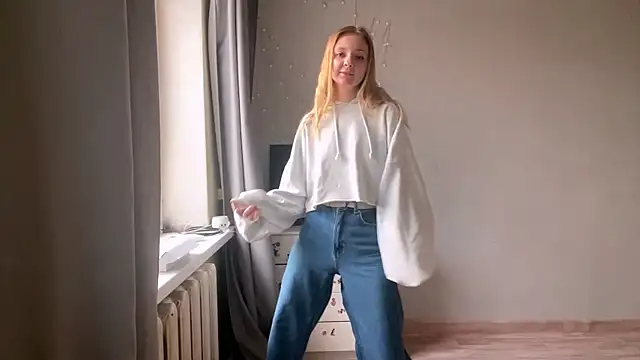  petaI online show from December 15, 2025, 6:19 am