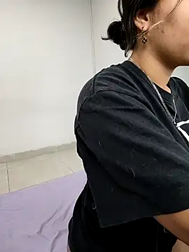 Snapshot of harper_ks chatting on February 20, 2026, 2:08 am harper ks online show from February 20, 2026, 2:08 am