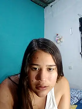 Snapshot of LindaaModel chatting on October 10, 2025, 2:01 am LindaaModel online show from October 10, 2025, 2:01 am