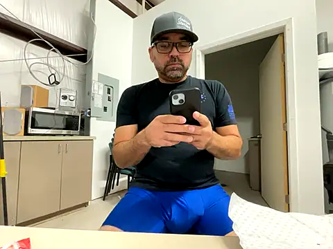 Fun Time Ron 2 online show from October 23, 2025, 2:49 pm