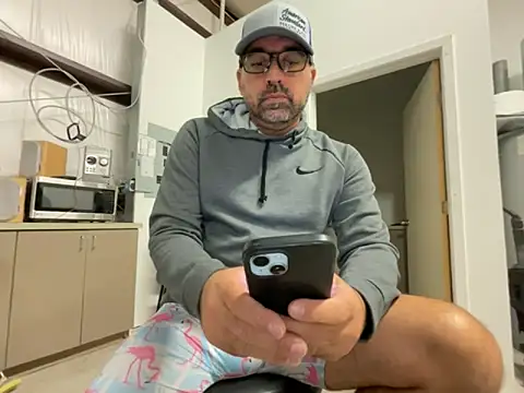 Fun Time Ron 2 online show from October 22, 2025, 2:16 pm