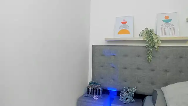 Snapshot of harper_brown1 chatting on October 29, 2025, 2:21 am harper brown1 online show from October 29, 2025, 2:21 am