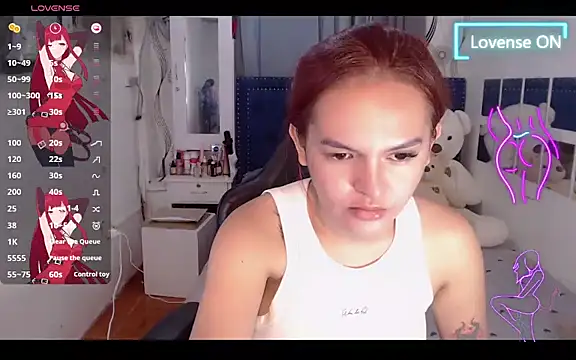 Snapshot of RedAsianEma chatting on October 10, 2025, 10:27 am RedAsianEma online show from October 10, 2025, 10:27 am