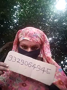 Snapshot of rasmi_powar chatting on October 16, 2025, 7:38 am rasmi powar online show from October 16, 2025, 7:38 am