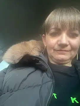 Snapshot of Butterfly8385 chatting on February 14, 2026, 1:22 pm Butterfly8385 online show from February 14, 2026, 1:22 pm