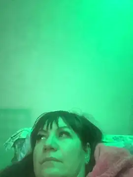 Butterfly8385 online show from January 10, 2026, 10:27 pm