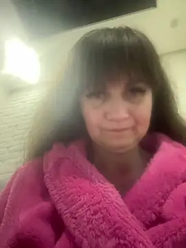 Snapshot of Butterfly8385 chatting on February 17, 2026, 9:56 pm Butterfly8385 online show from February 17, 2026, 9:56 pm