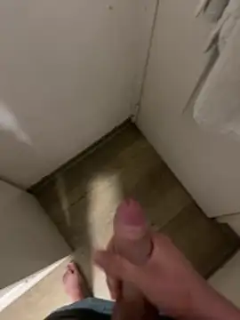 Lorenzo13450 online show from November 12, 2025, 1:43 am