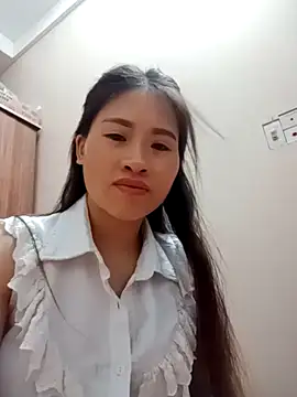 Snapshot of tuongvycute chatting on October 19, 2025, 1:58 pm tuongvycute online show from October 19, 2025, 1:58 pm