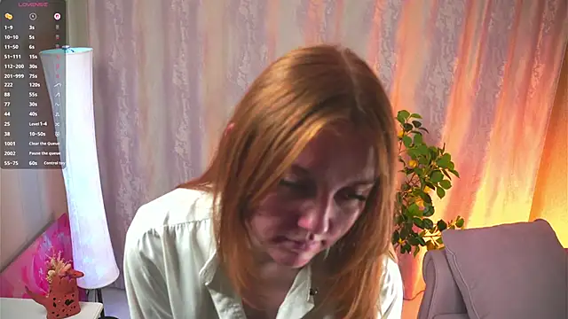 VernellArey online show from November 25, 2025, 3:12 pm