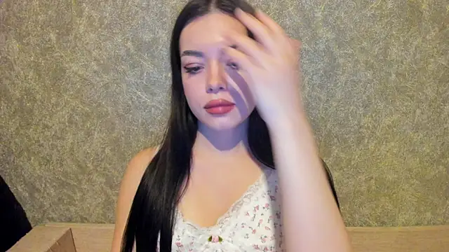 Snapshot of Emma_Starlet_ chatting on October 22, 2025, 5:23 pm Emma Starlet  online show from October 22, 2025, 5:23 pm