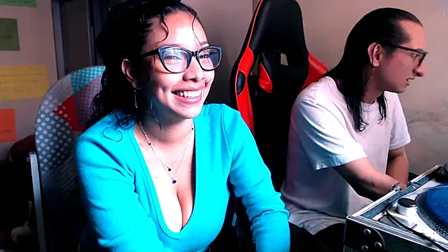 Snapshot of DreamTeachFlame chatting on October 14, 2025, 12:50 pm DreamTeachFlame online show from October 14, 2025, 12:50 pm