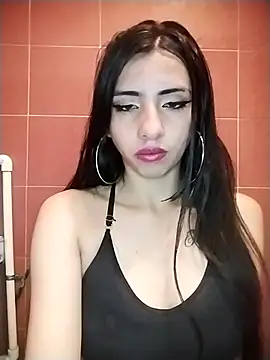 Miha sophia online show from October 12, 2025, 5:53 am