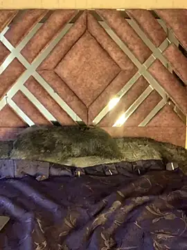 Snapshot of LunaMoore_Pink chatting on February 23, 2026, 3:34 pm LunaMoore Pink online show from February 23, 2026, 3:34 pm